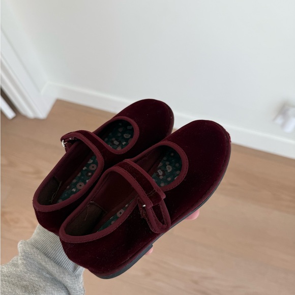 Zara Velvet Burgundy Kids Mary jane’s  Shoes - Picture 2 of 5